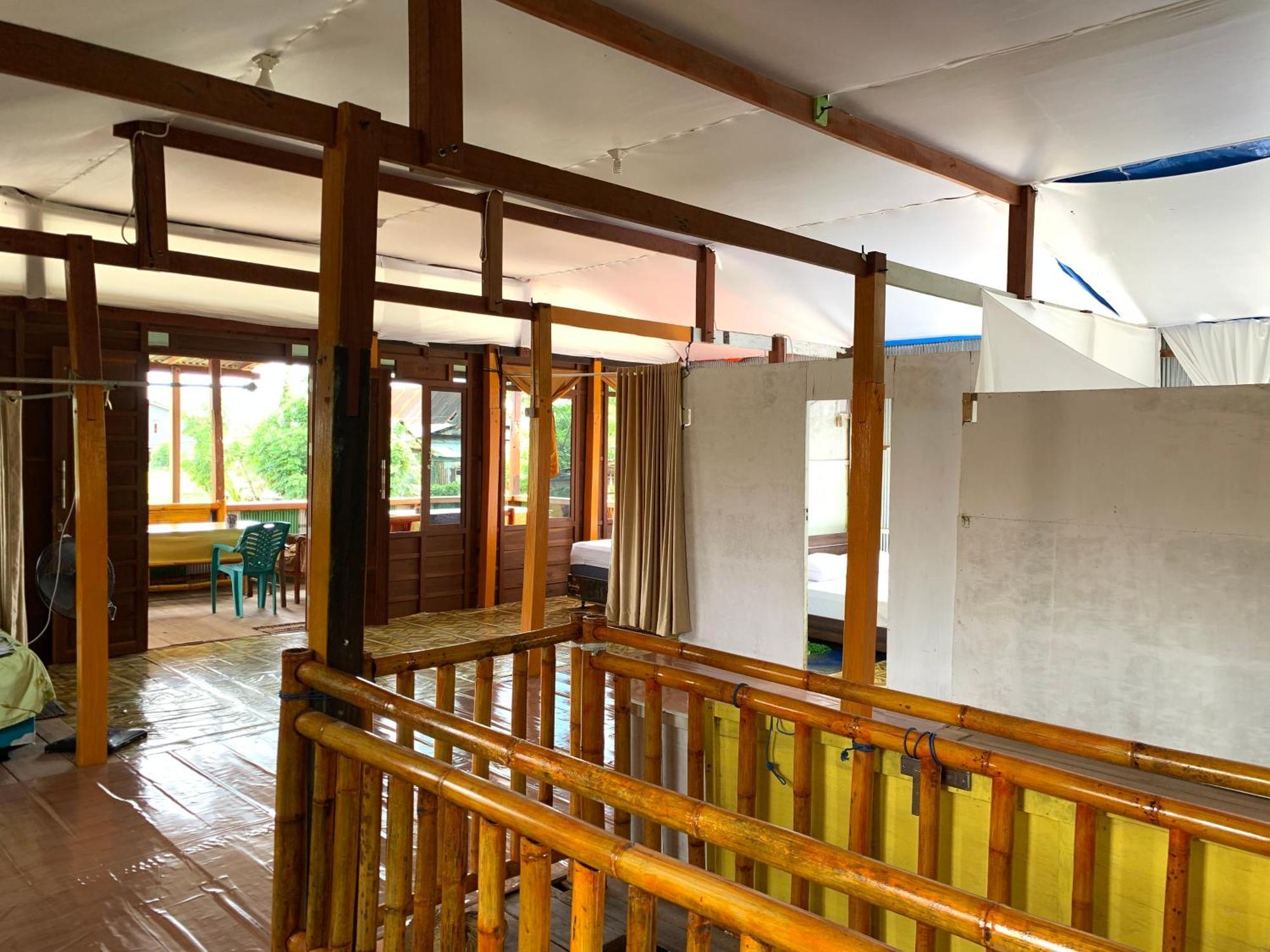 Nasrul House Homestay For Backpackers Maros المظهر الخارجي الصورة